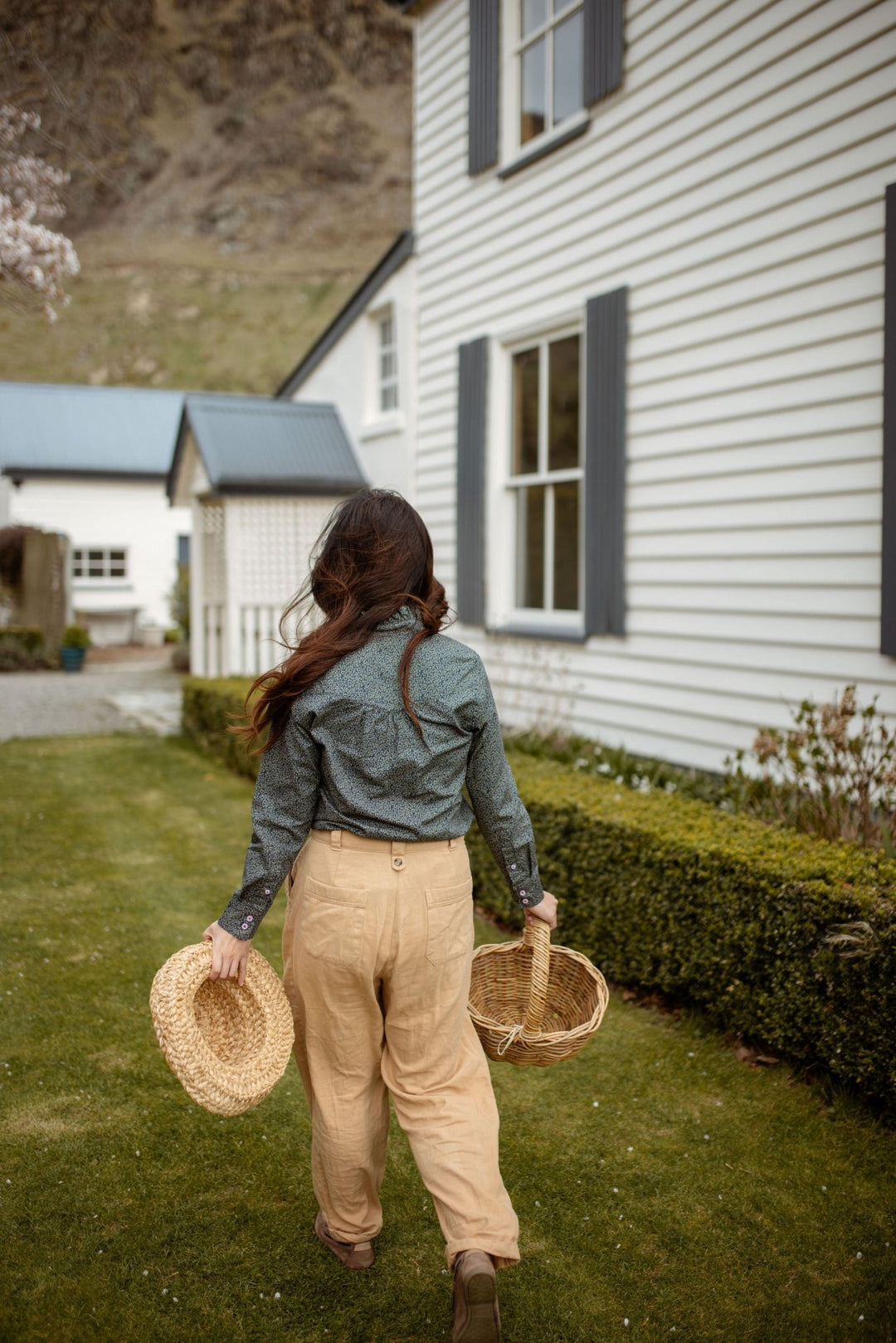 Sophia Ruffle Collar Cotton Shirt - H&S Heritage